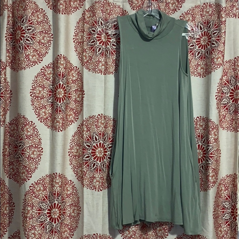 Green floppy neck dress